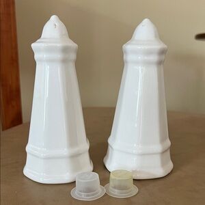 Pfaltzgraff Heritage Salt and Pepper Shakers- Gently used